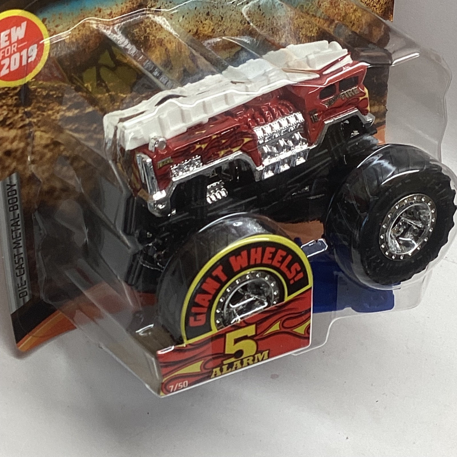 OHot Wheels Monster Trucks 2019 5 Alarm Hw Metro Truck Smoke Free Nice Card