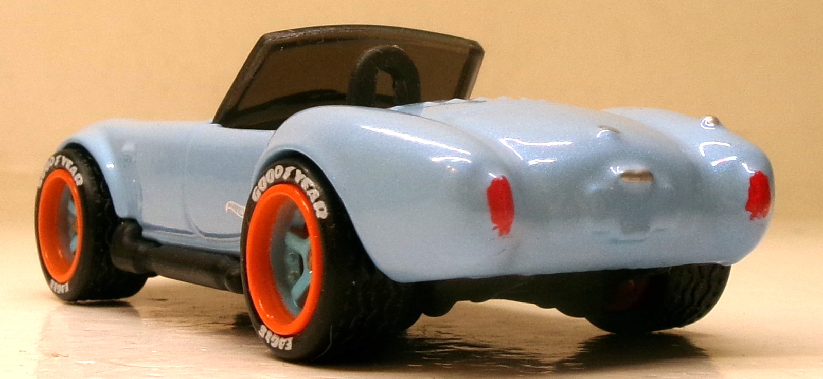 LOOSE 2026 HOT WHEELS 1:64 BLUE SHELBY COBRA 427 S/C WHEEL SWAP REAL RIDERS