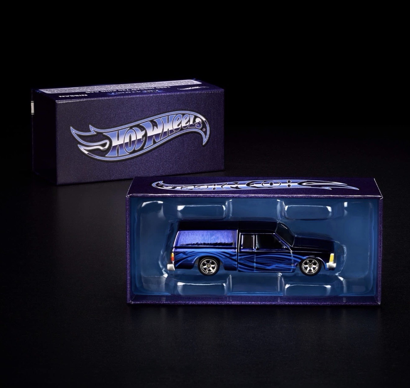 Hot Wheels RLC Exclusive 1/64 1986 Nissan 720 King Cab – Unopened
