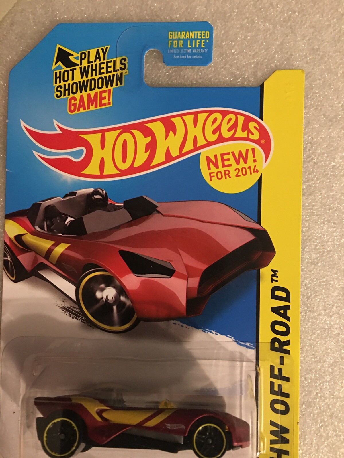 2014 Hot Wheels HW OFF-ROAD Carbonic104/250 (Satin Red Version)New On Card B107