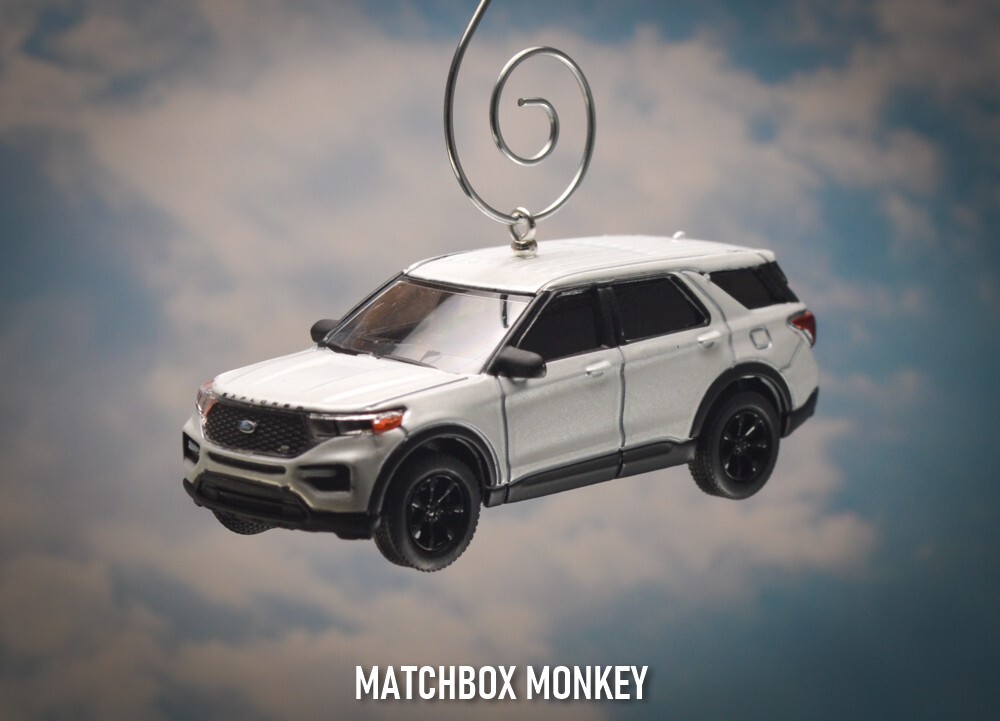2022 Ford Explorer ST SUV Crossover Custom Christmas Ornament Adorno Badge 1/64
