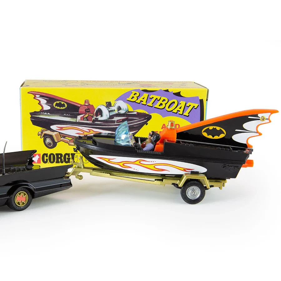 Corgi Toys – Batboat & Trailer – Modern Corgi Re-Issue – New in Box with COA