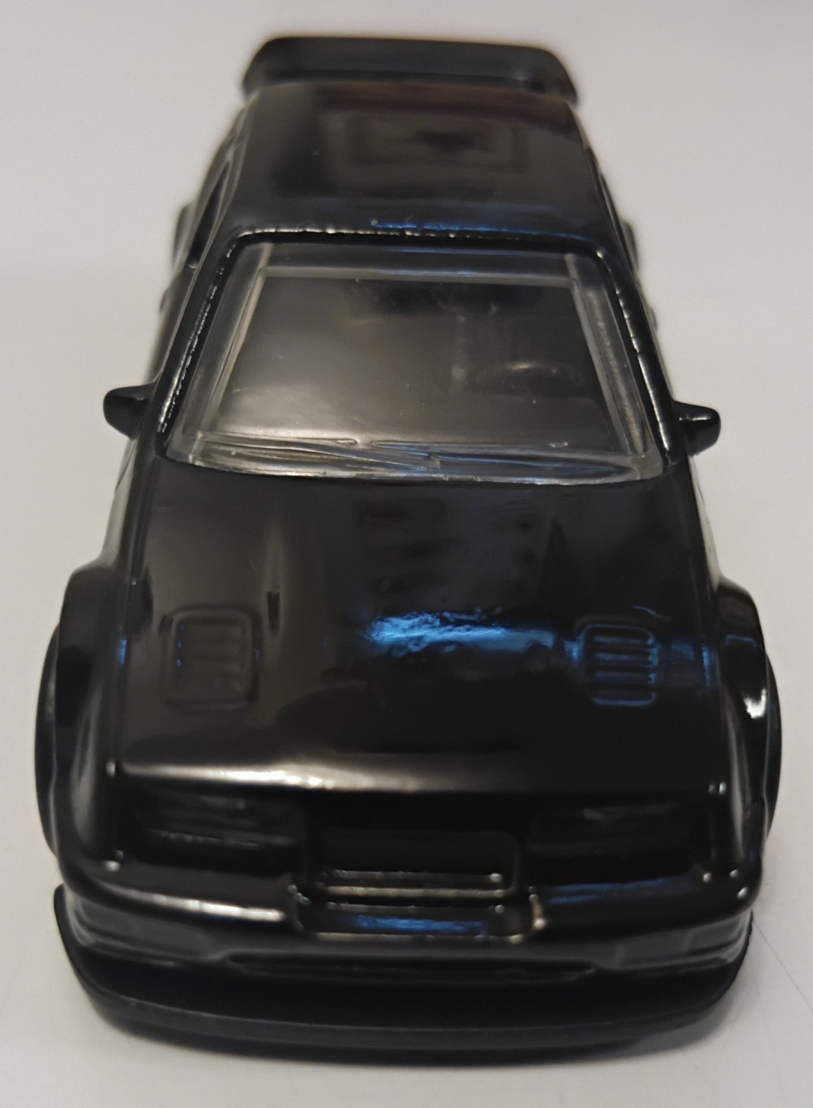 Hot Wheels: ’87 Ford Sierra Cosworth (Gone in Sixty Seconds Series 2-Hana)
