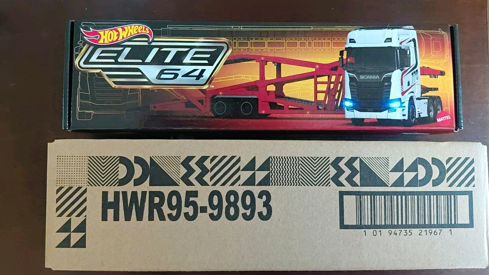 Hot Wheels Elite 64 Scania 770 S Car Transporter 1:64 Diecast 2024 Unopened
