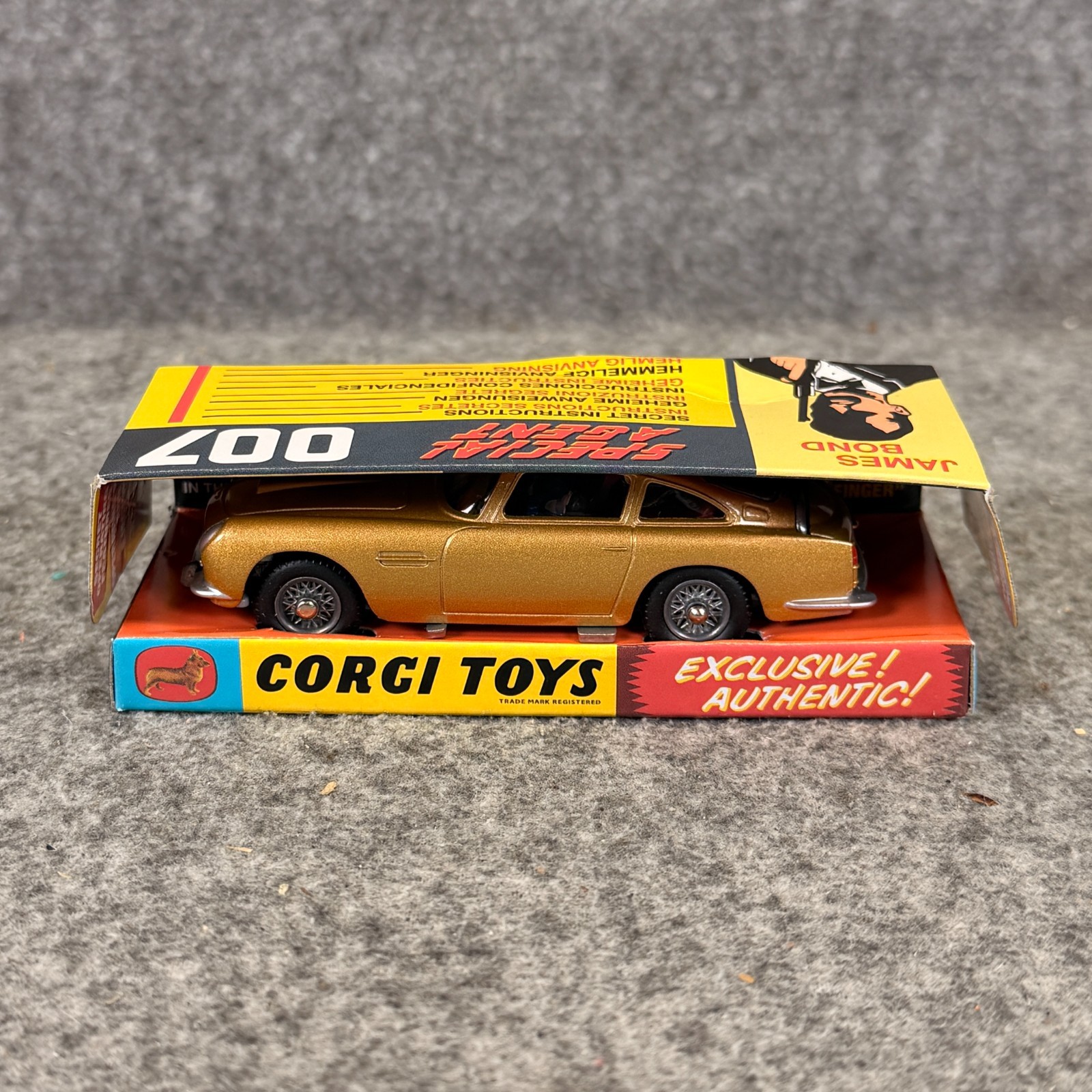 Corgi Model Club 261 James Bond’s Gold Aston Martin D.B.5 2023 MIB