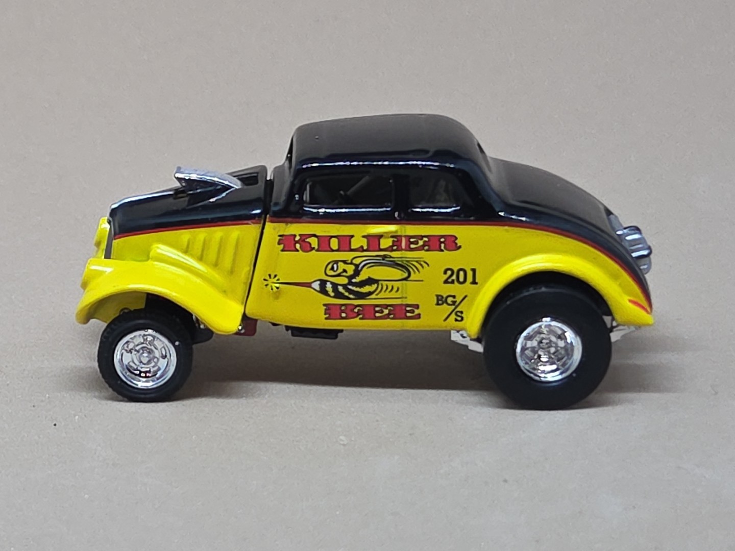 Limited Edition Vintage Racing Killer Bee 1933 33 Willys Gasser 1/64 Scale NHRA