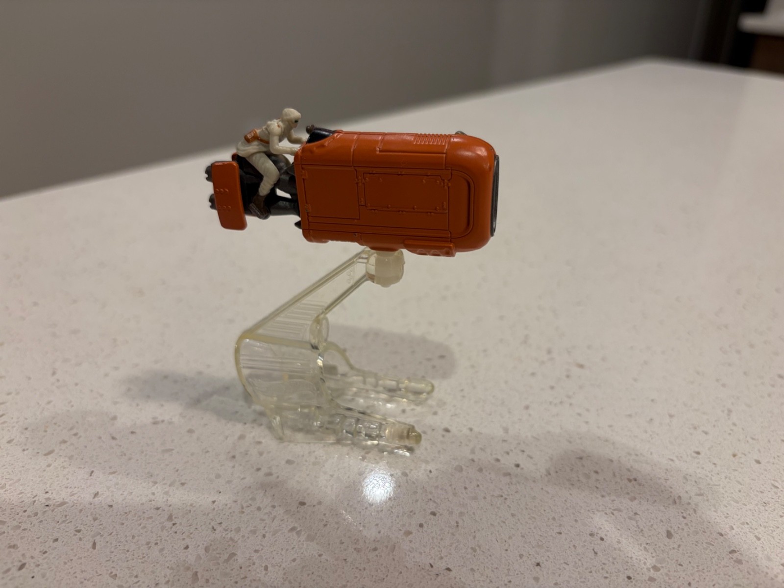 Disney Star Wars Starships Hot Wheels Rey’s Speeder With Flight Navigator LOOSE
