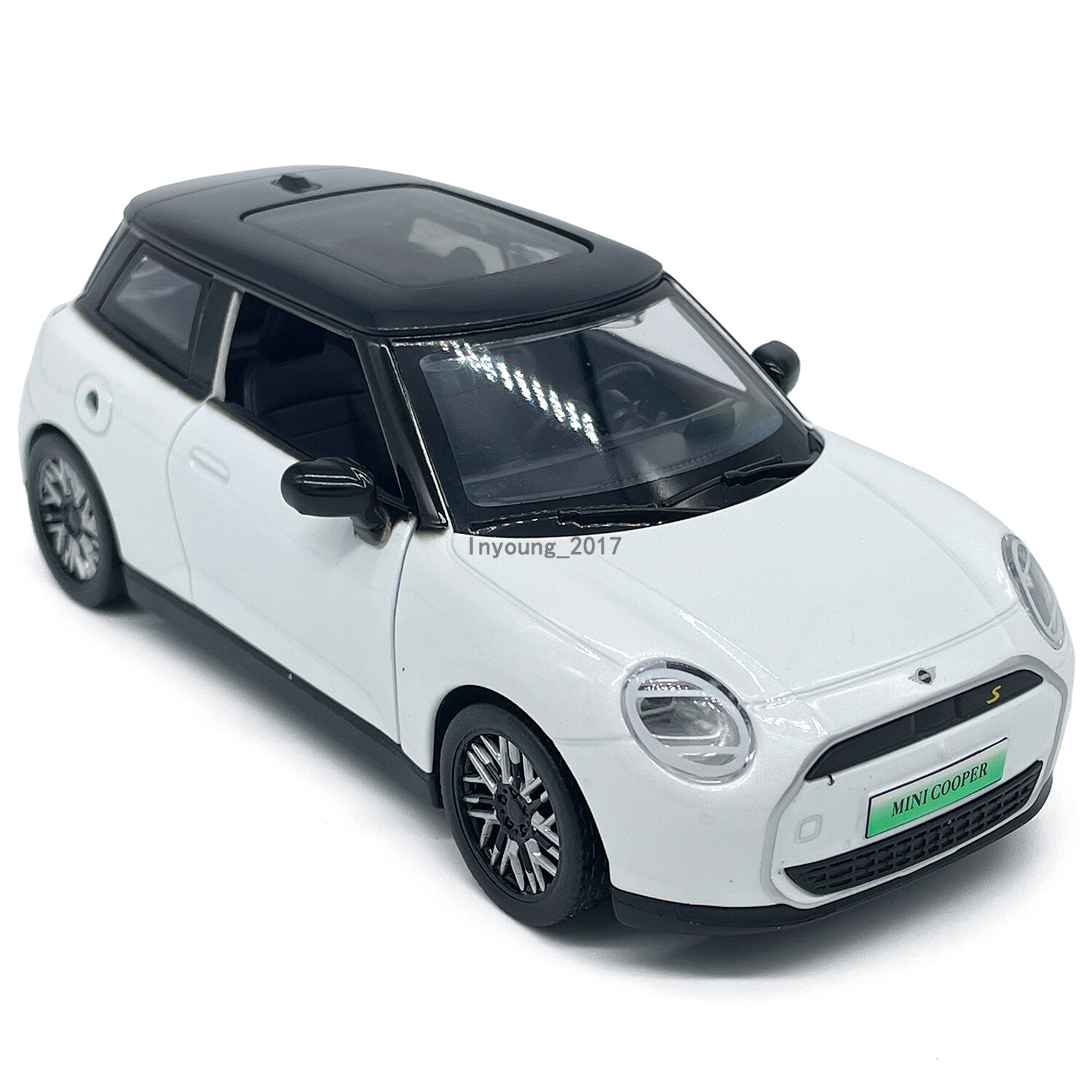 1/28 Mini Cooper Model Car Diecast Toy Vehicle 2 Doors Open Pull Back White