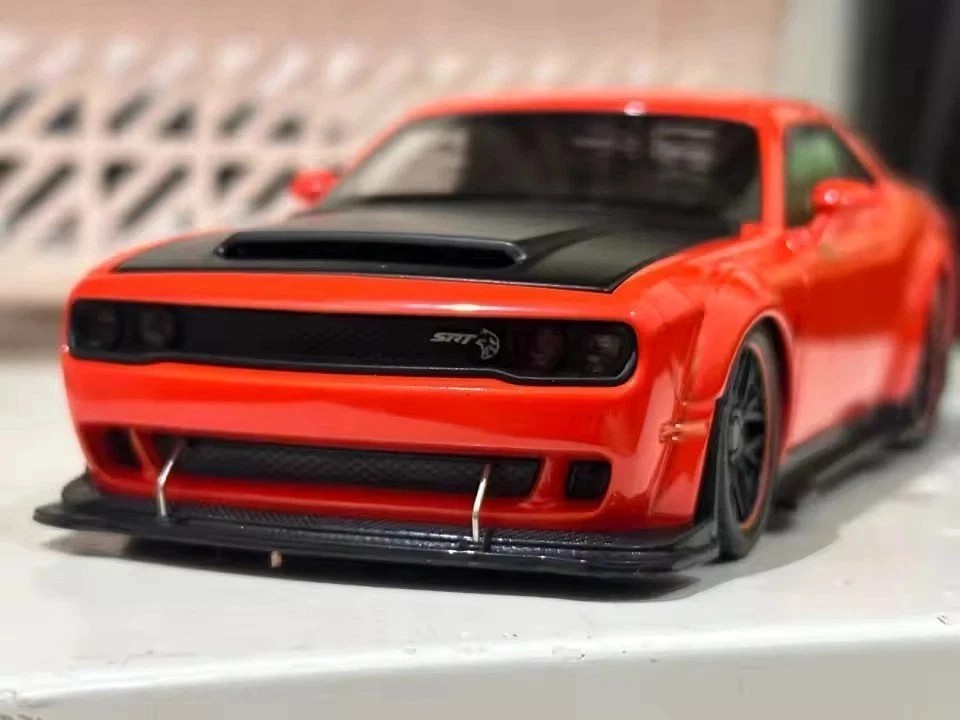 1:32 Ddg SRT Hellcat Redeye Diecast Car Alloy Model – Sound Light Toy Gift