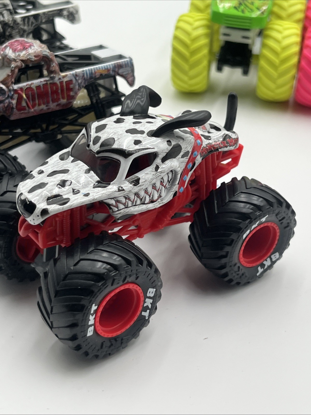 Monster Truck 12-Piece Lot Spinmaster Monster Jam & Hot Wheels Monster Trucks