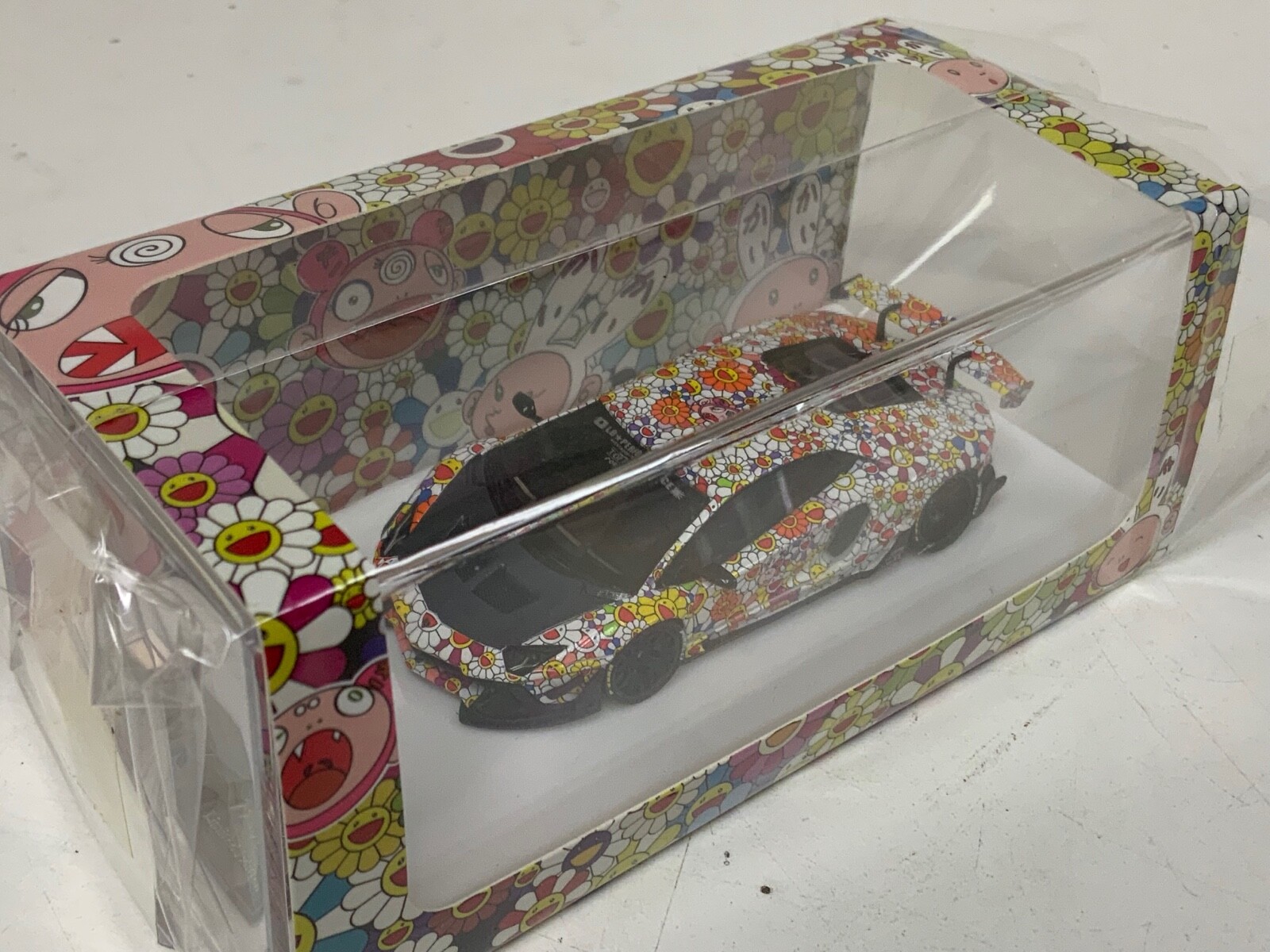 1/64 T&P Lamborghini Aventador 2.0 Liberty Walk LB Performance Sunflower 64-037
