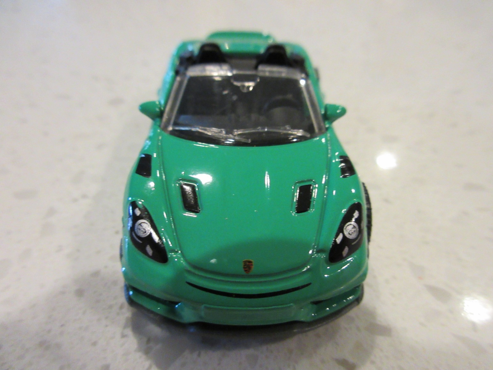 2026 Matchbox 2024 Porsche 718 Spyder RS Green Moving Parts Diecast Toy Car