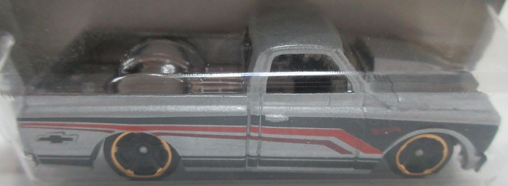 Hot Wheels 2018 100 Years of Chevy Trucks Complete 8 Car SET
