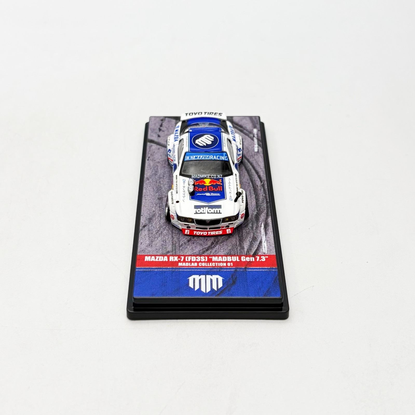 INNO64 1:64 Mazda RX-7 FD3S “Madbul Gen 7.3” #23