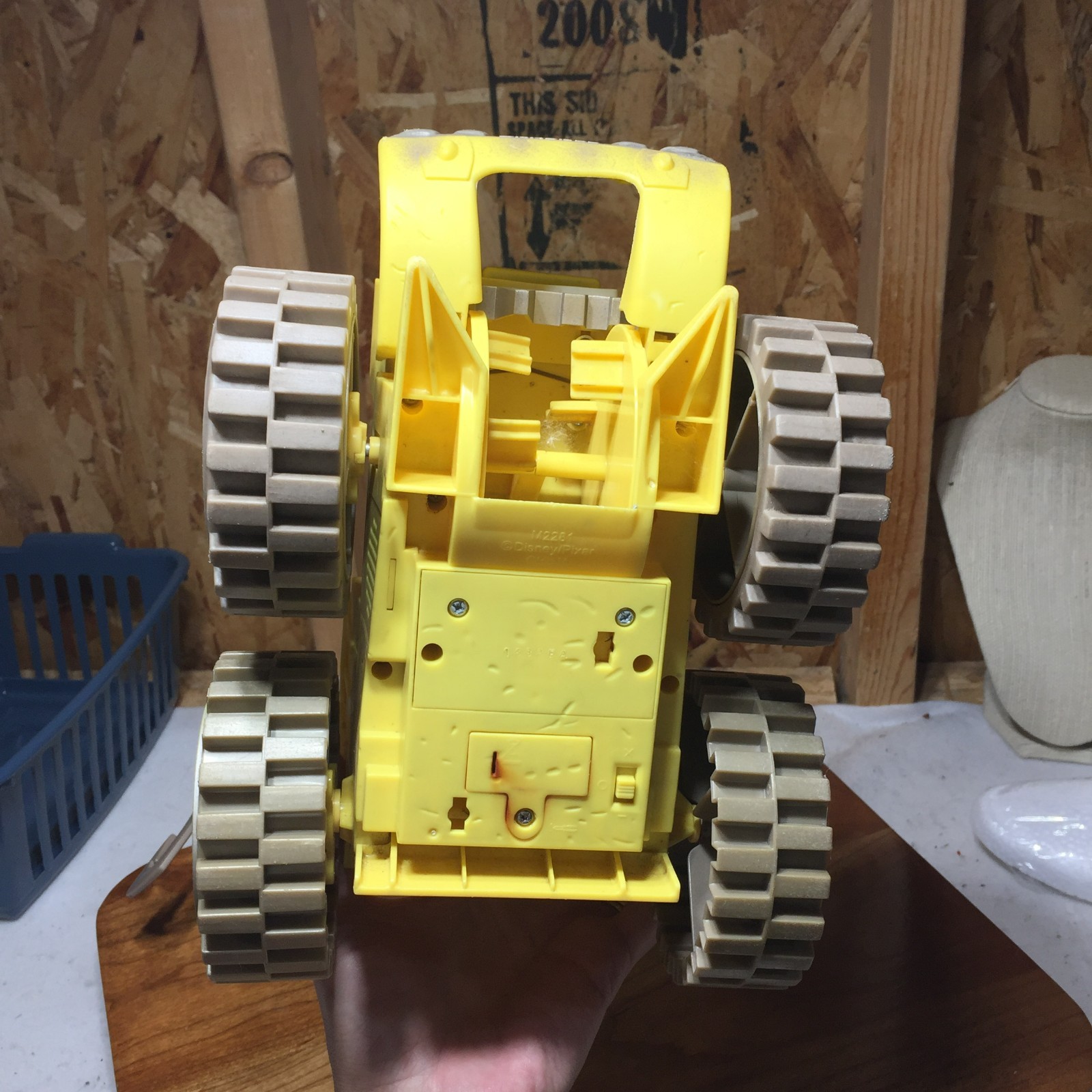 Disney Pixar Cars Screamin Banshee Junkyard Excavator 2008 ELECTRONICS BROKEN
