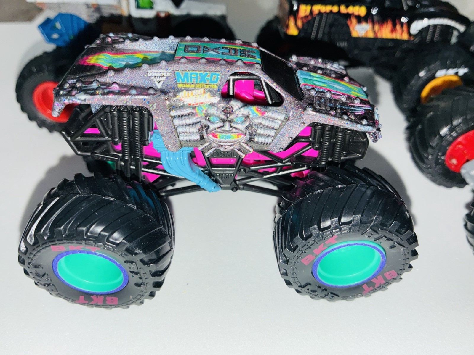 Monster Truck 1:64 Monster Jam Multi-Color Lot x5