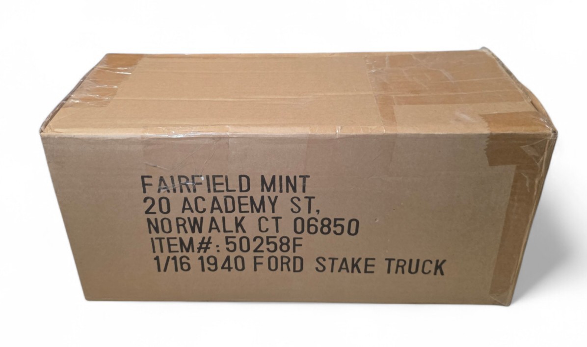 1/16 Scale Ertl Highway 61 Die-Cast 1940 FORD Medium Duty Stake Truck NIB