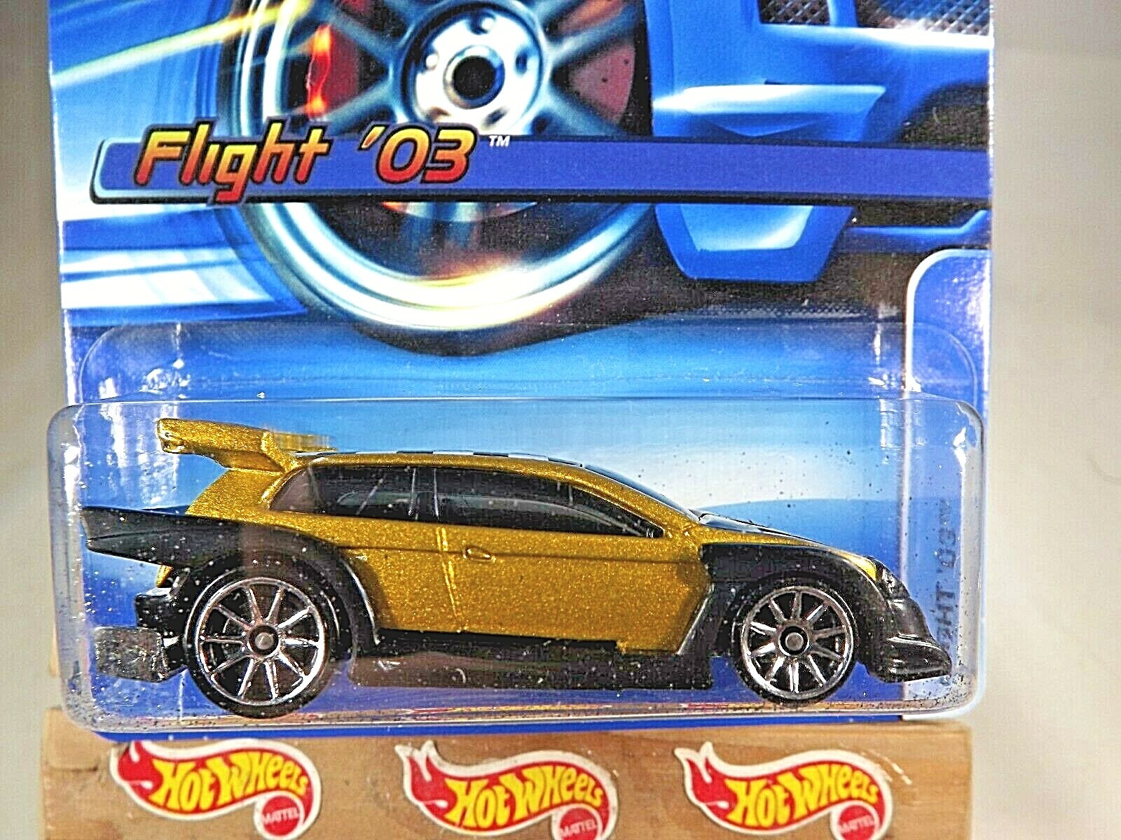 2006 Hot Wheels Mainline/Collector #185 FLIGHT ’03 Gold-Black w/Chrome 10 Spoke