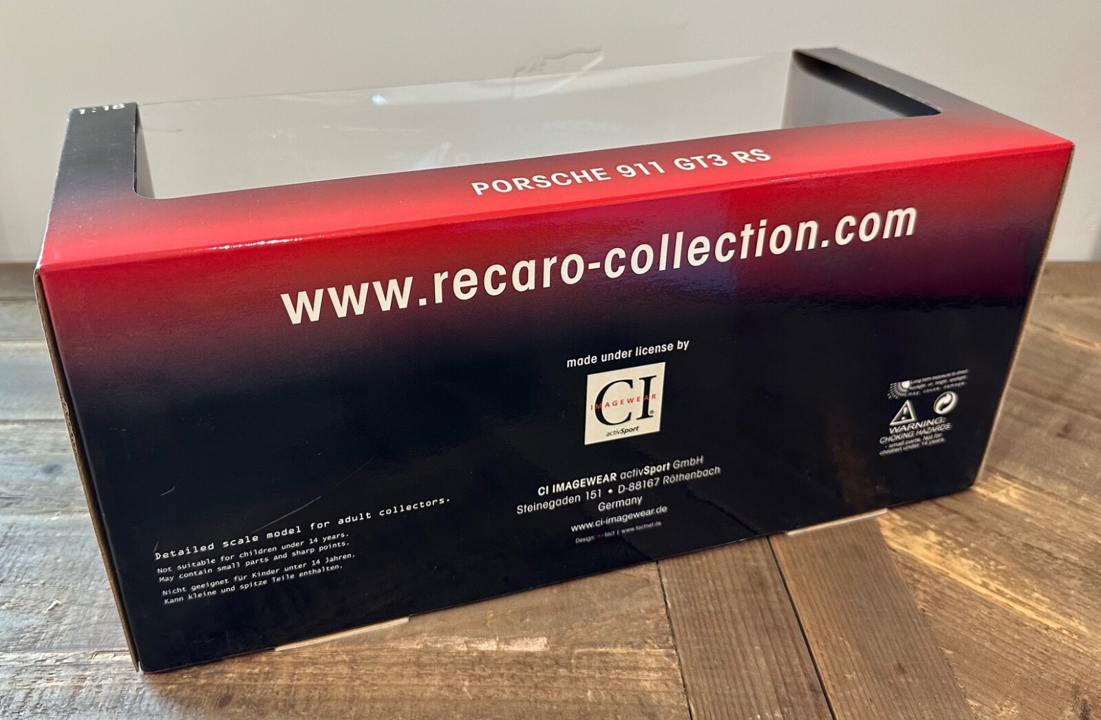 Auto Art AutoArt 1/18 Porsche 911 GT3 RS Recaro Exclusive Brand NEW Free Ship