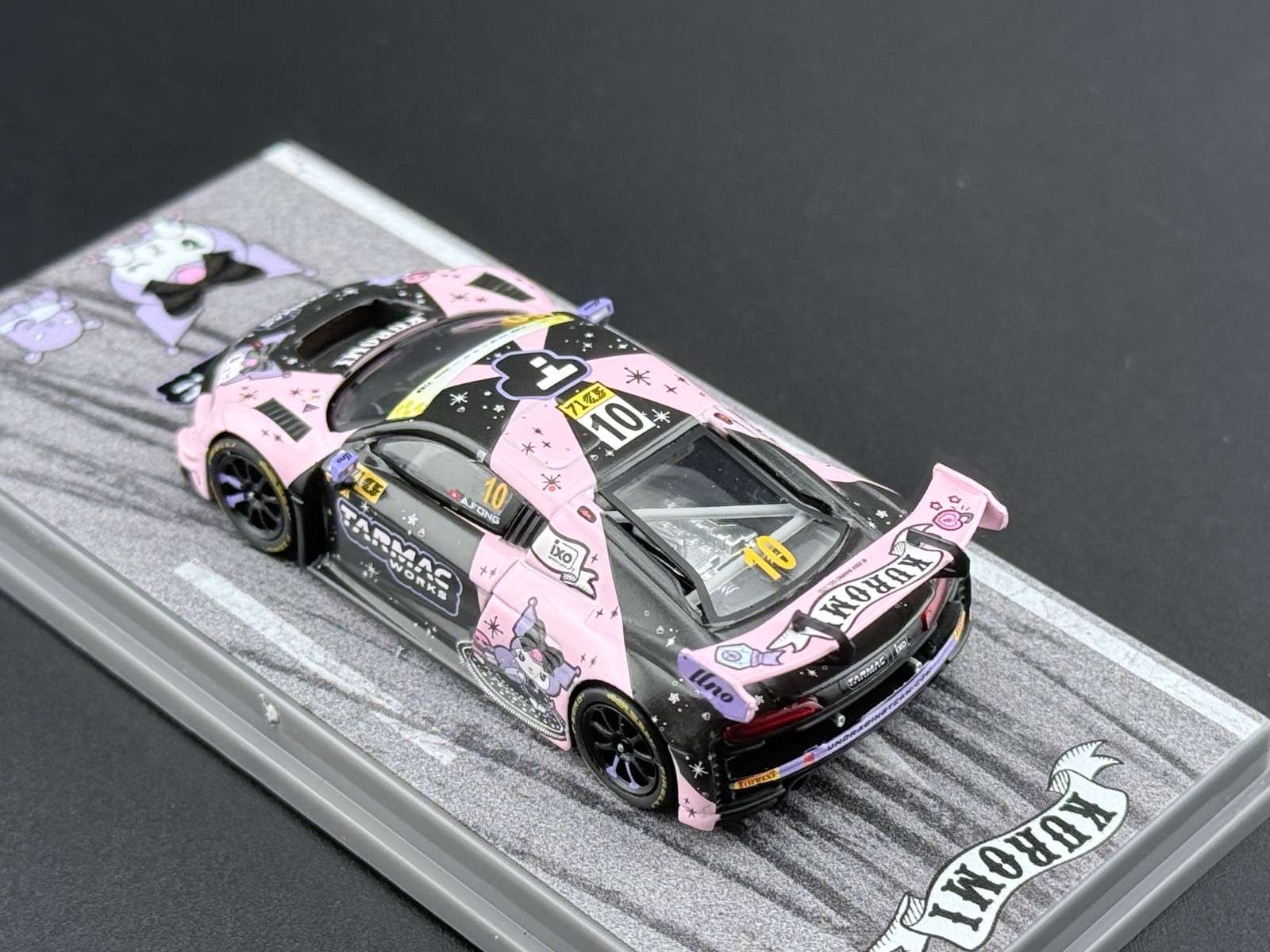 Tarmac Works Audi R8 LMS GT3 evo II Kuromi Uno Racing Macau GT Cup FIA GT 1/64