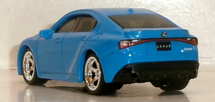 LOOSE 2026 MATCHBOX MOVING PARTS BLUE 2024 LEXUS IS 500 WHEEL SWAP REAL RIDERS
