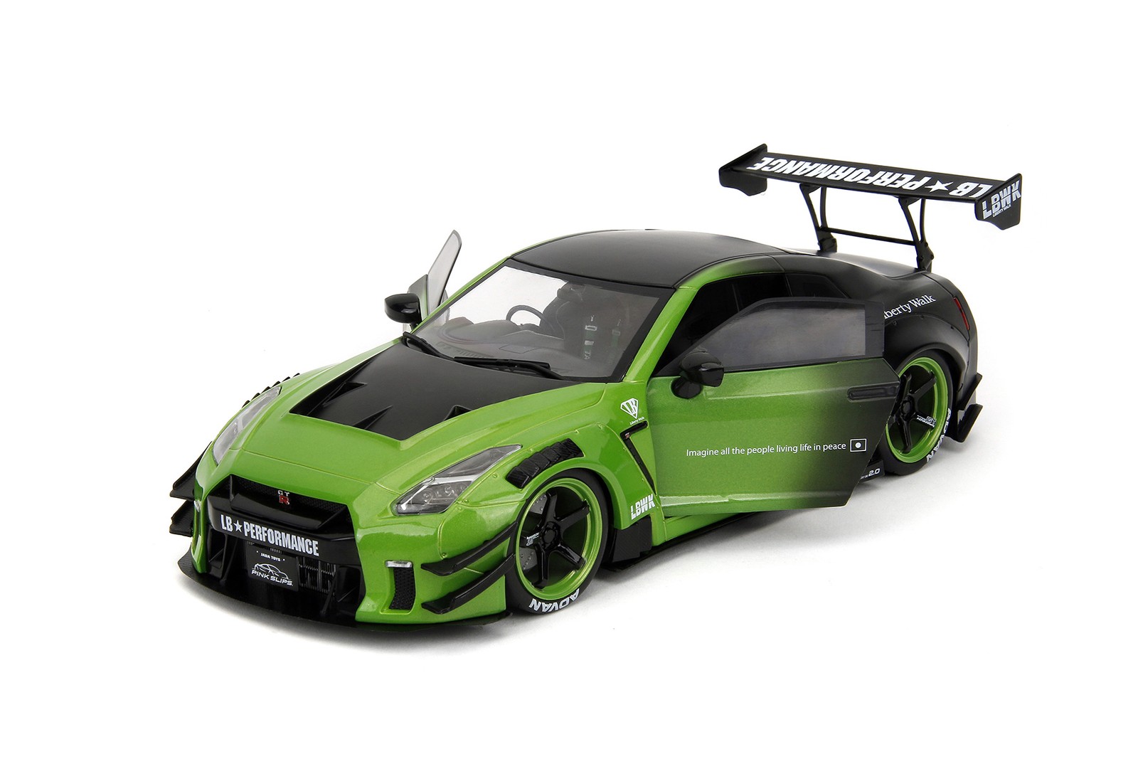 NISSAN GT-R (R35) W/LIBERTY WALK BODY KIT 2.0 /DISPLAY BASE 1/18 JADA TOYS 35724