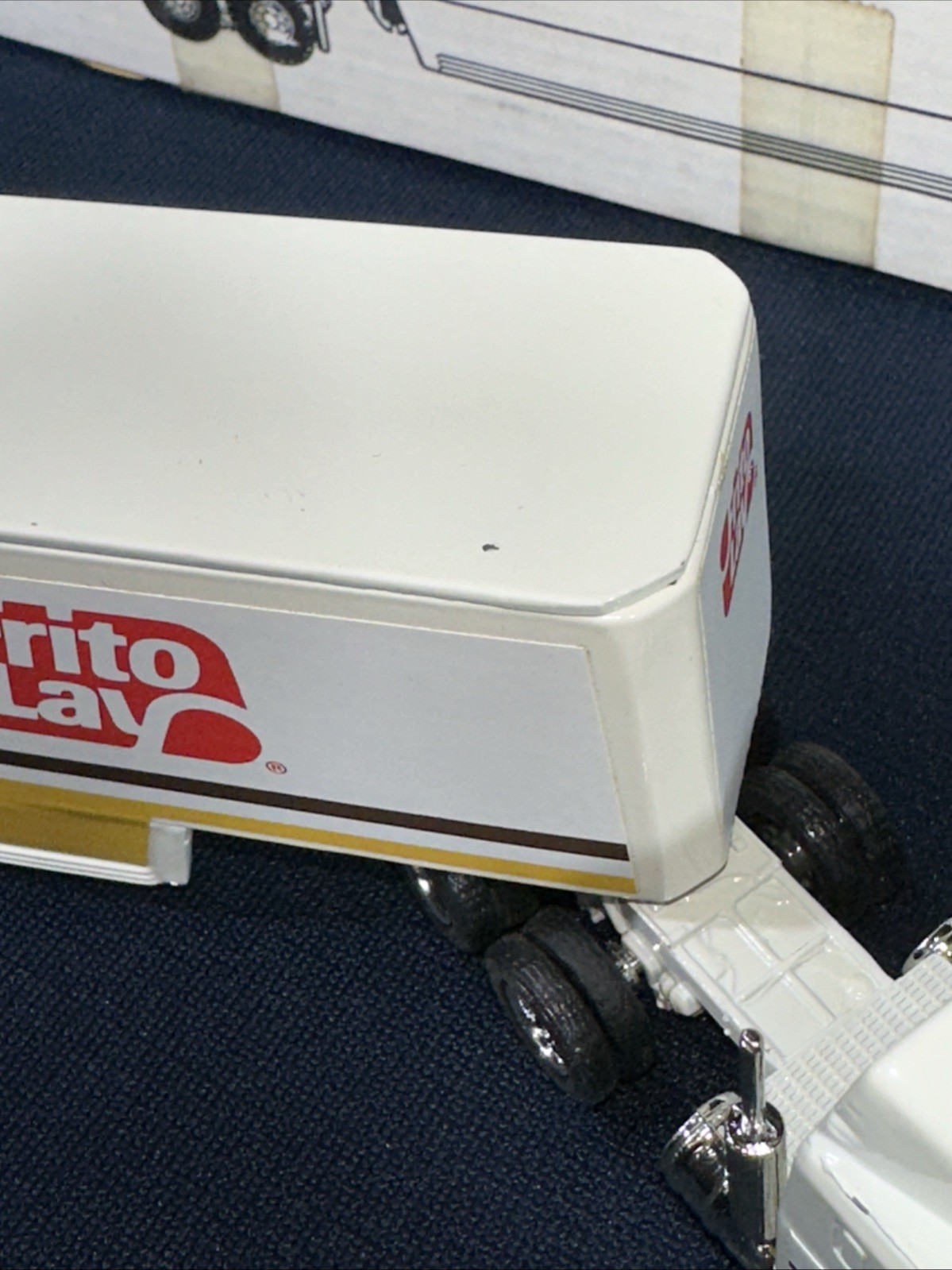 Ertl Frito Lay MACK Cabover Tractor with Drop Bed Trailer 1/64 Diecast NIB