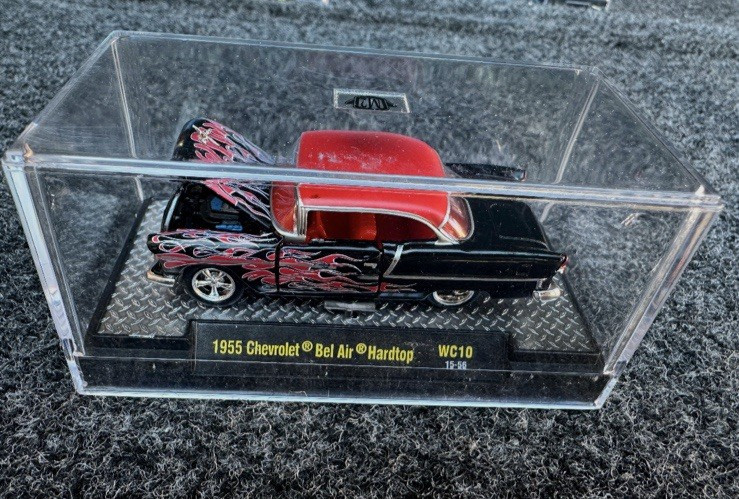 M2 1955 Chevrolet Bel Air Hardtop, Black/Red, No Box, 1:64 Scale