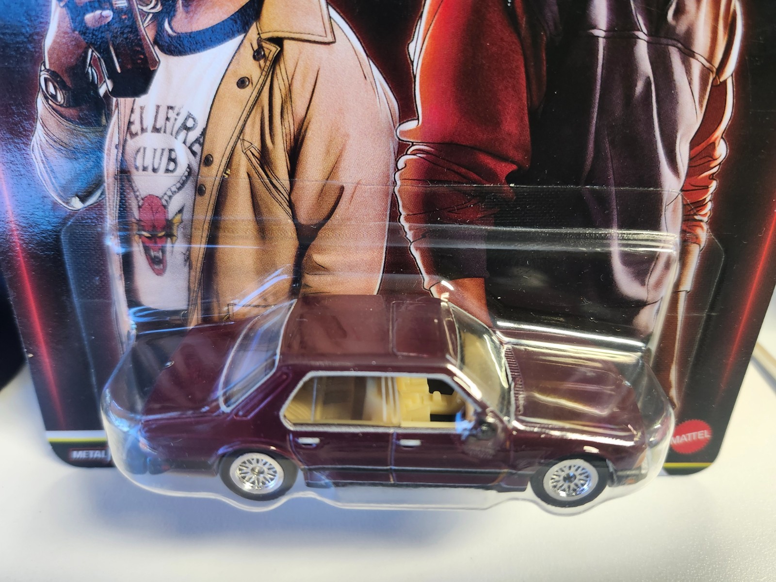 Hot Wheels Pop Culture Netflix Stranger Things 1983 BMW 733i