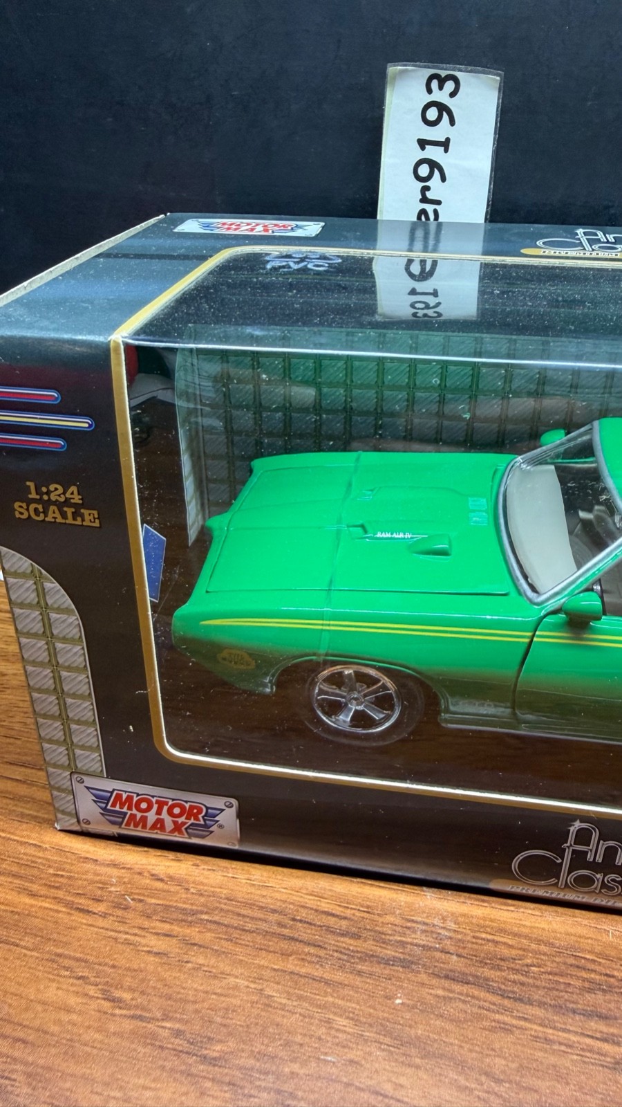 1969 Pontiac GTO Judge 1/24 Diecast Model Car – Green by Motormax