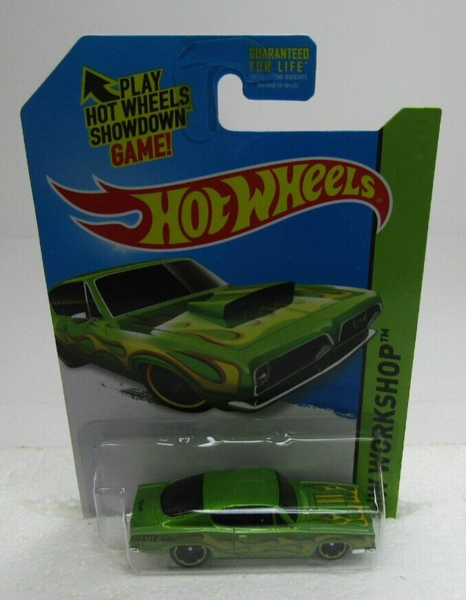 Hot Wheels 2015 ’68 Hemi Barracuda #213/250