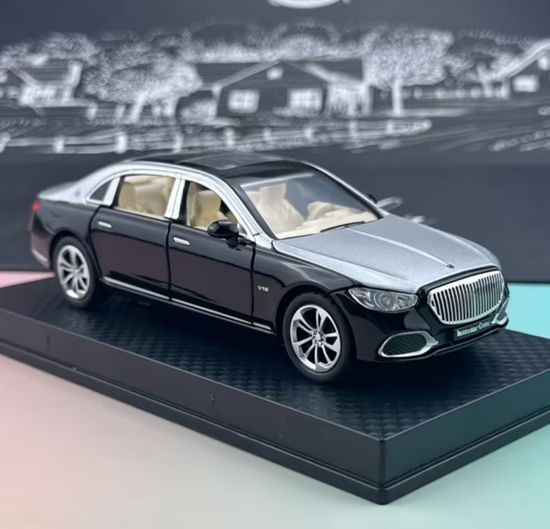 2024-2025 Maybach Die Cast Toy Car 1:32 Metal With Stand New