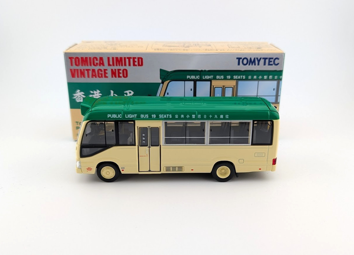 Tomica Limited Vintage Toyota Coaster Hong Kong Public Light Bus Green Model Car