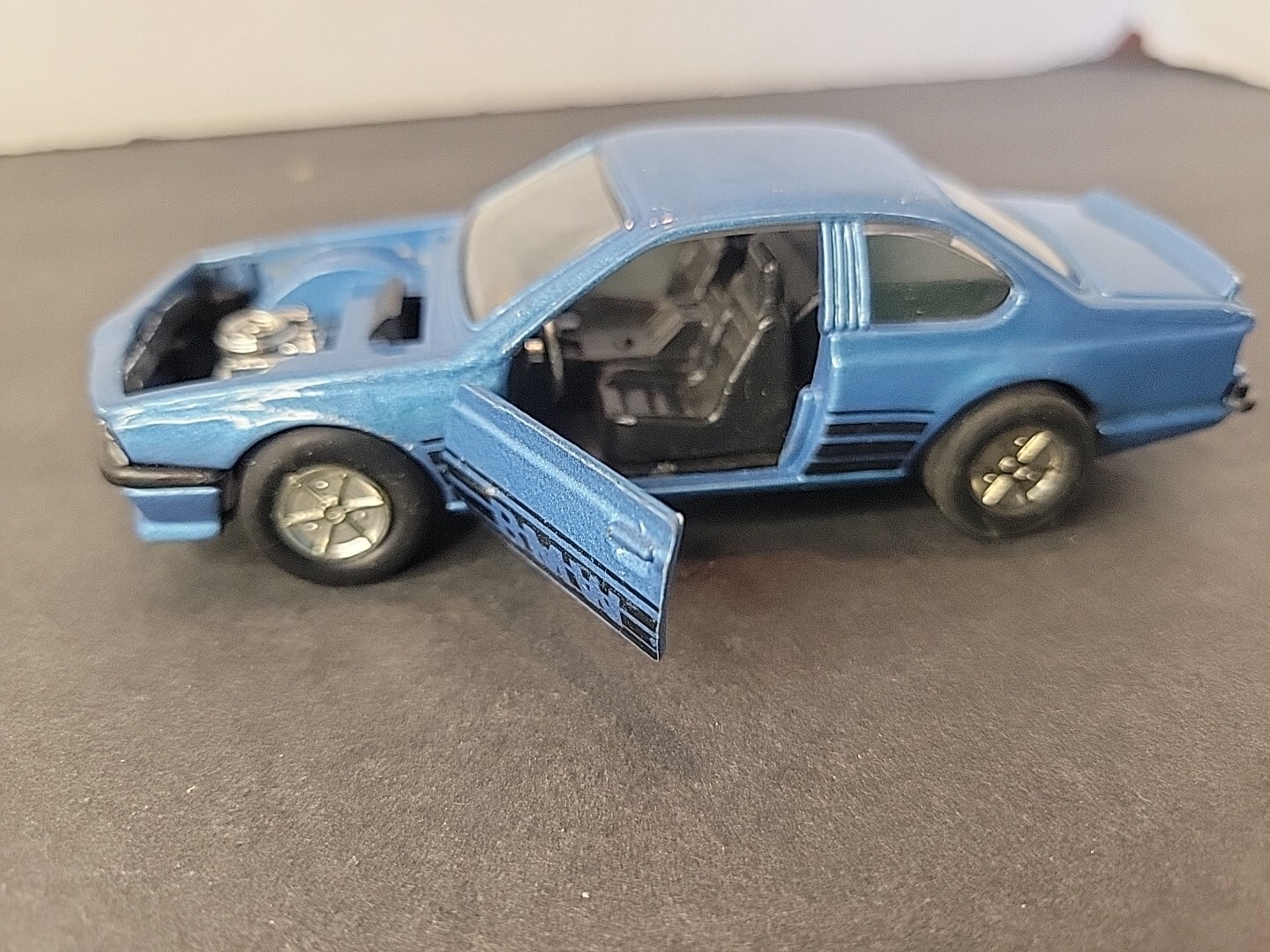 BMW 635CSi SS-907 Sunnyside Racers Vintage 1/41 Diecast Car Works With O Scale