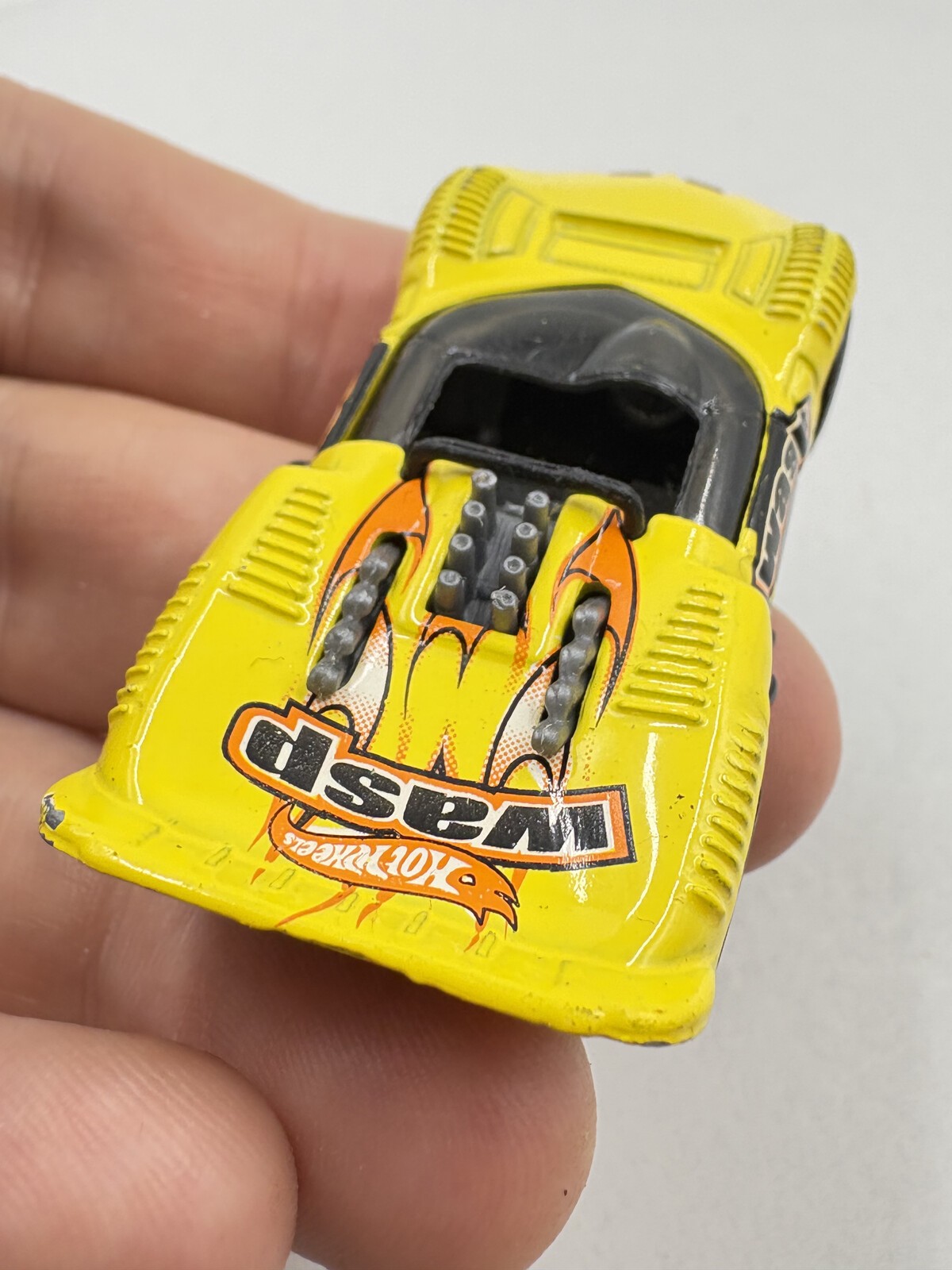 Hot Wheels 2002 Chaparral 2 Wasp Yellow Insectiride 5-Pack Loose