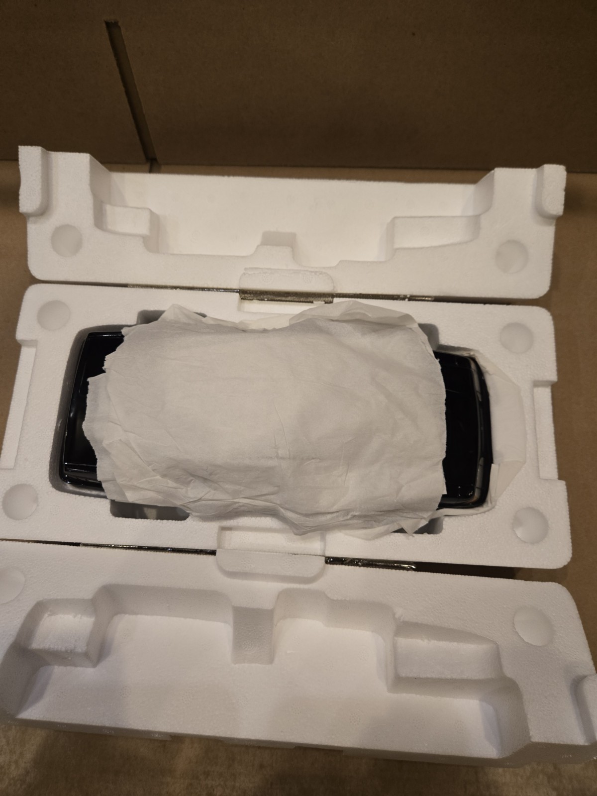 READ – GMP 1/18 Scale 1992 FBI Pursuit Ford Mustang SSP – Diecast 🔥🔥🔥