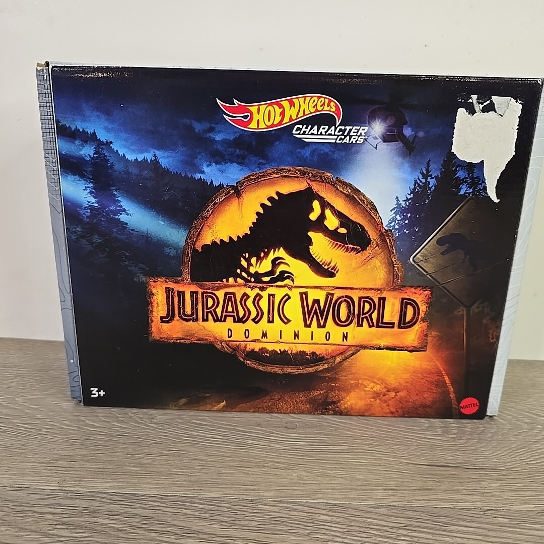 Hot Wheels Character Cars (2021) JURASSIC WORLD DOMINION 5pk Vehicles GYJ92