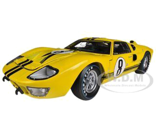 1966 FORD GT-40 MK II #8 YELLOW 1/18 DIECAST MODEL CAR SHELBY COLLECTIBLES SC417