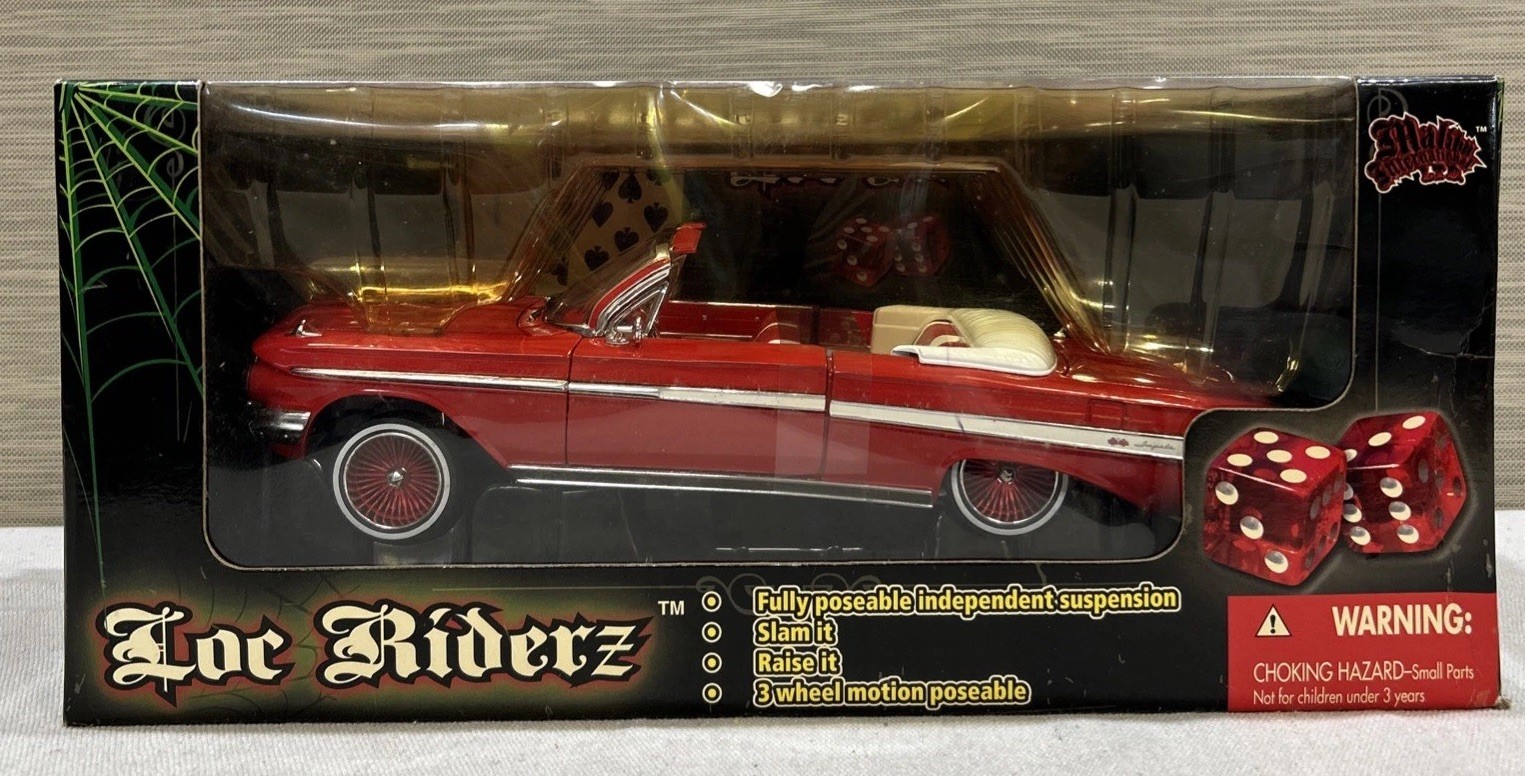 1:18 Malibu International Loc Riderz ’61 Chevy Impala SS Convertible Lowrider