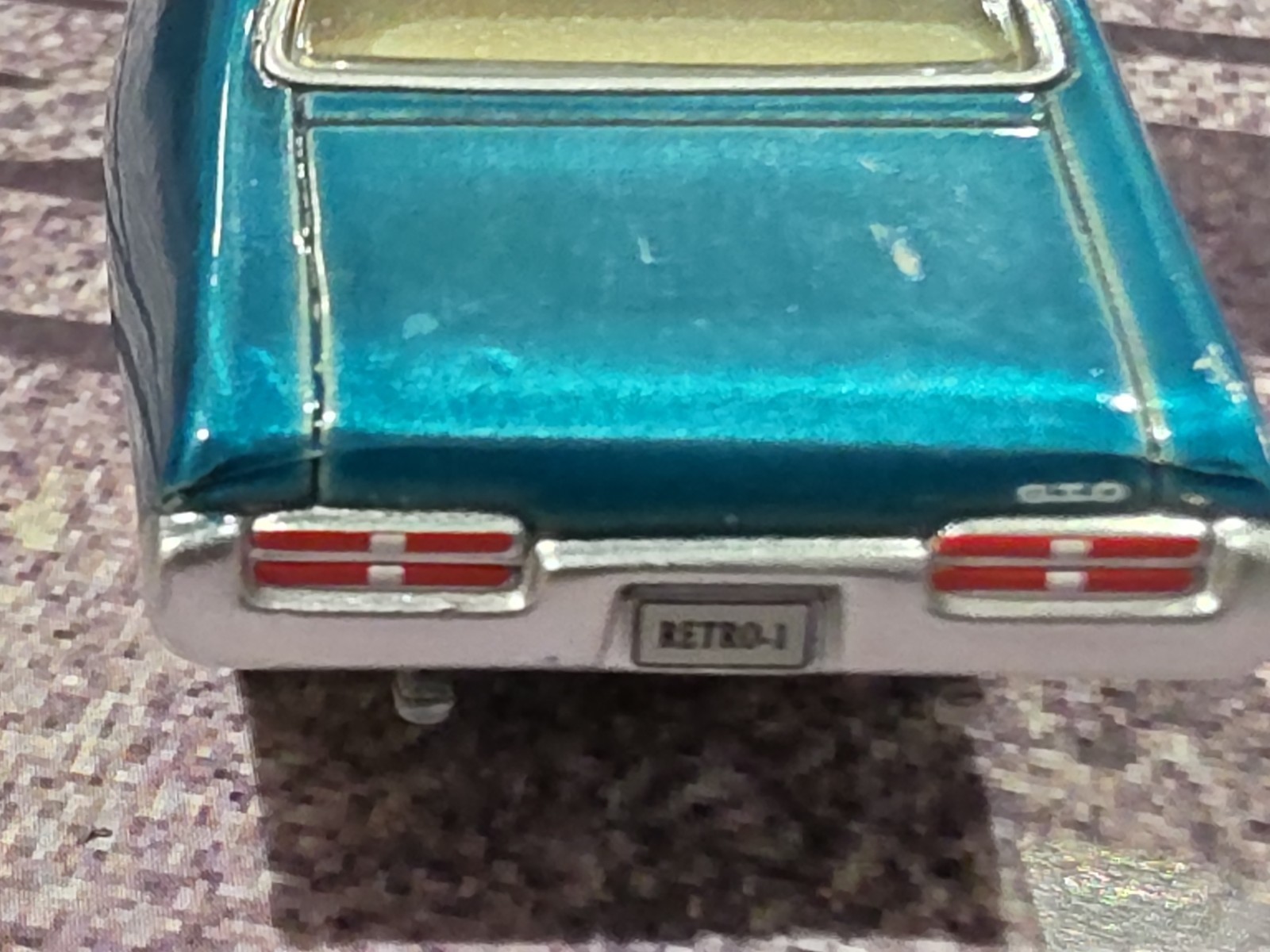Johnny Lightning 1969 Pontiac GTO Retro Die-Cast Car
