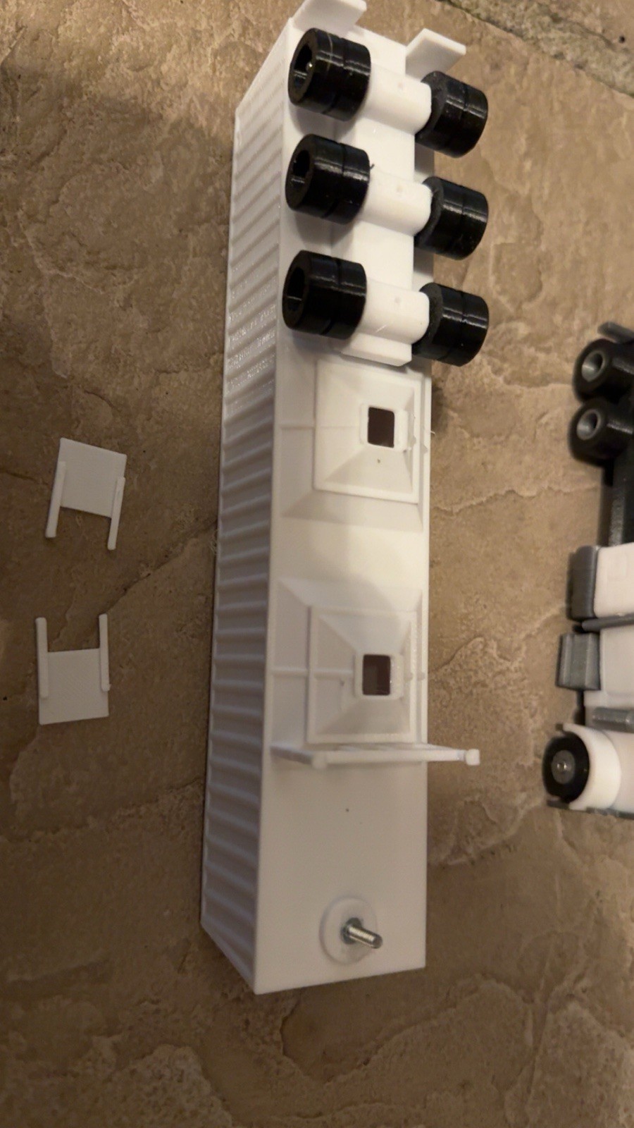 1:64 Semi trailer Set – White Hopper And Black Low Boy – 3D printed