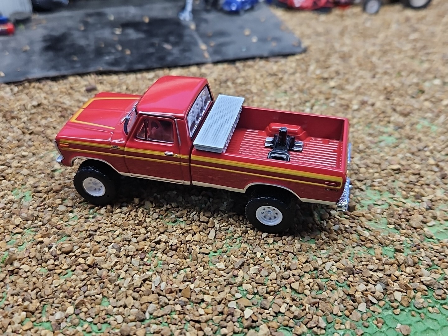 Custom Made 1978 Ford F-150 RANGER XLT 4×4 Greenlight Pickup Truck Fargo F250 79