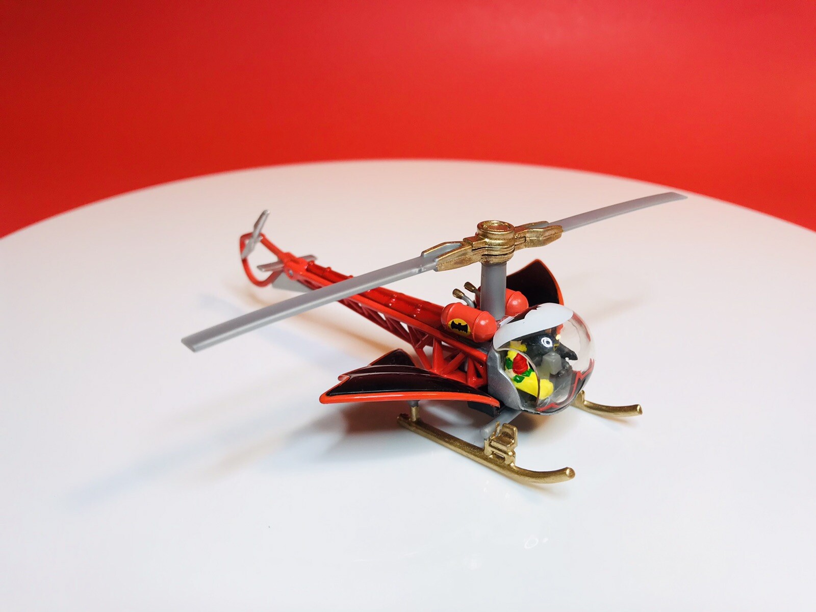 2015 Hot Wheels Batman Batcopter DC COMICS