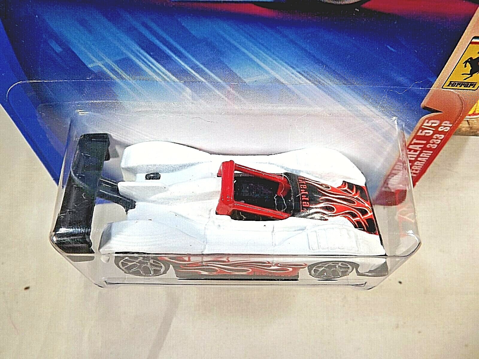 2004 Hot Wheels #132 Ferrari Heat 5/5 FERRARI 333 SP White w/Chrome 5Y Spokes