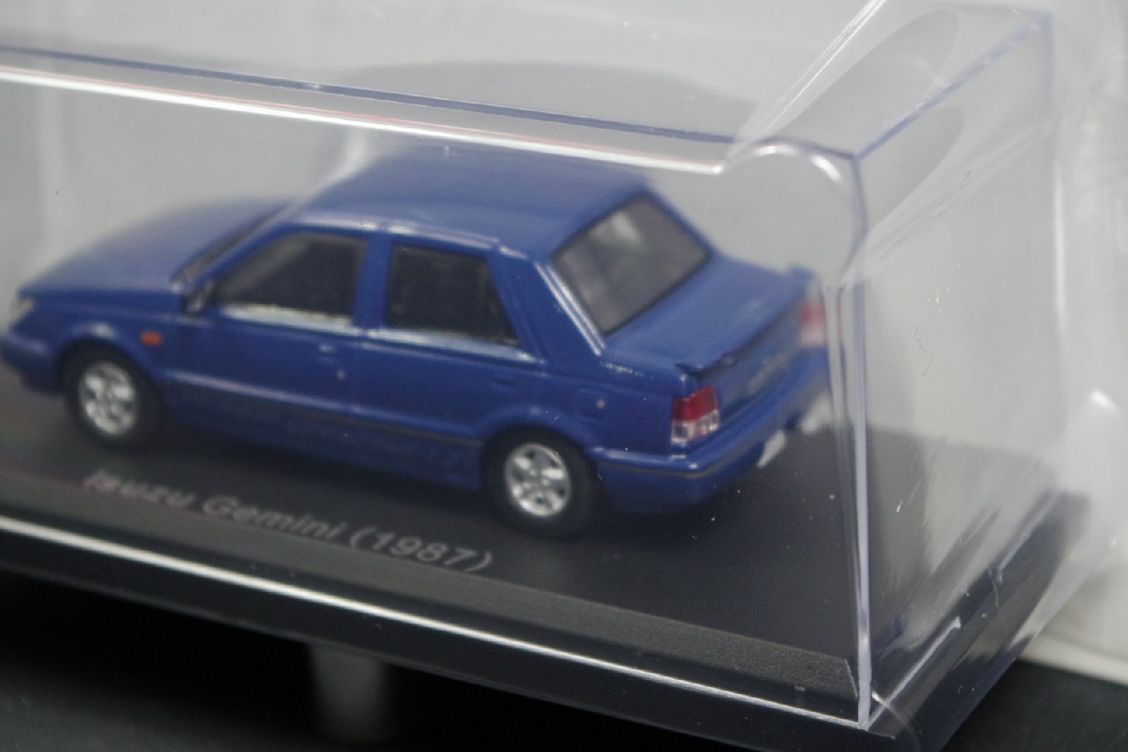 Isuzu Gemini 1987 Blue 1/43 Scale Box Mini Car Display Diecast Vol 66