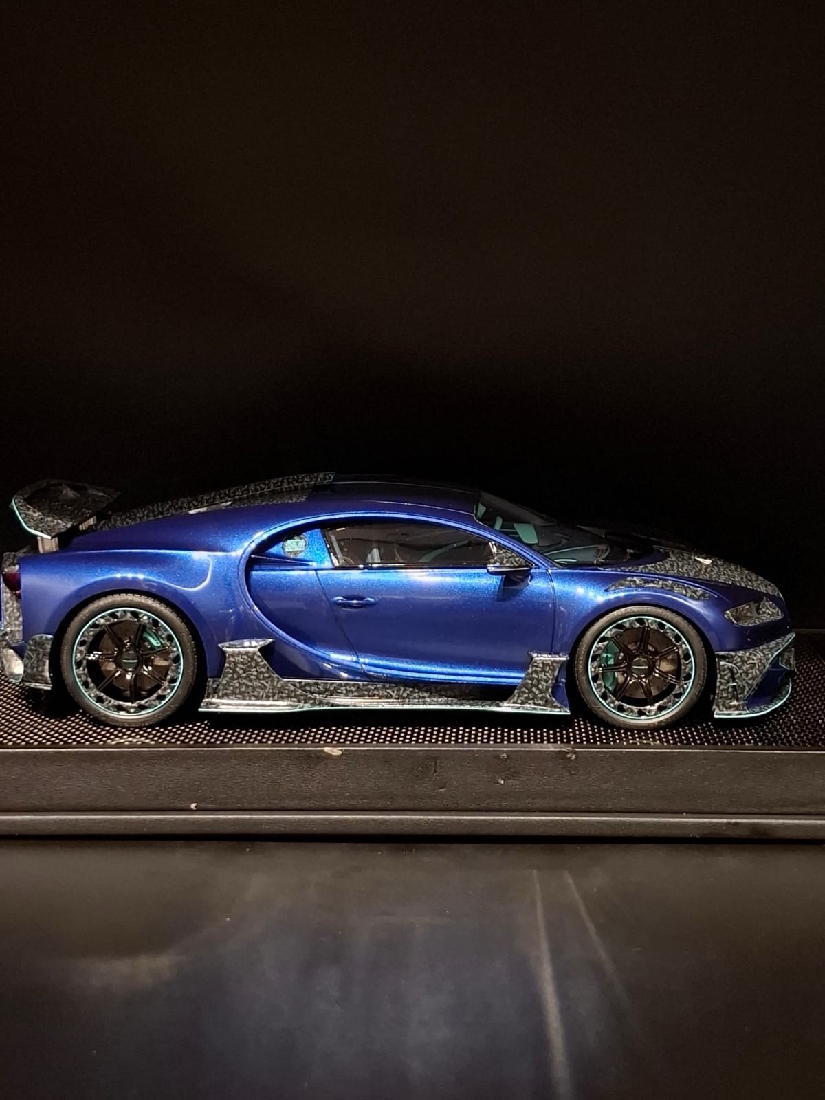 Bugatti Chiron Mansory Centuria (Sapphire Blue) [Timothy & Pierre] 1:18 scale