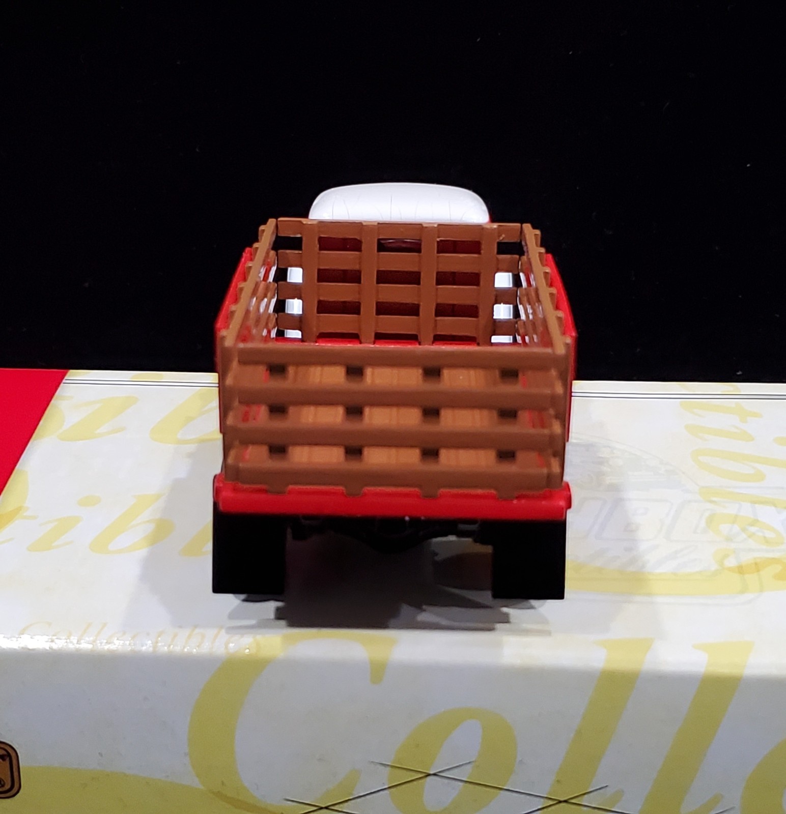 Matchbox 33 1933 Diamond T Budweiser Beer Anheuser-Busch Truck YYM35253 1:43