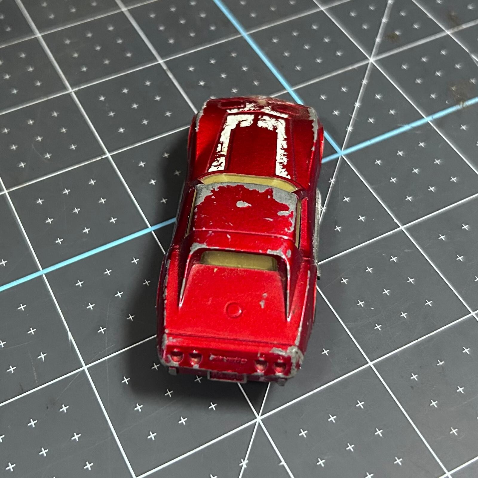 Matchbox Lesney Superfast Series #26 – Chevy Chevrolet Corvette Red (M907)