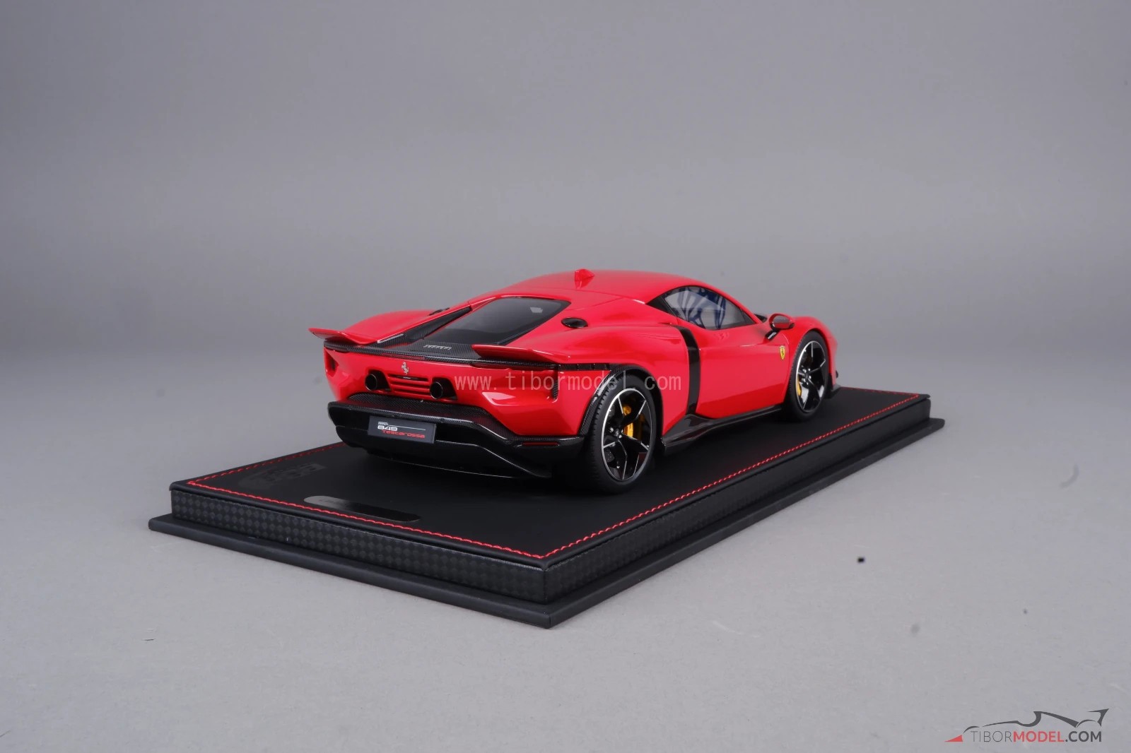 Ferrari 849 Testarossa 2025 red, rosso corsa, with showcase, 1:18 BBR, P18275D1