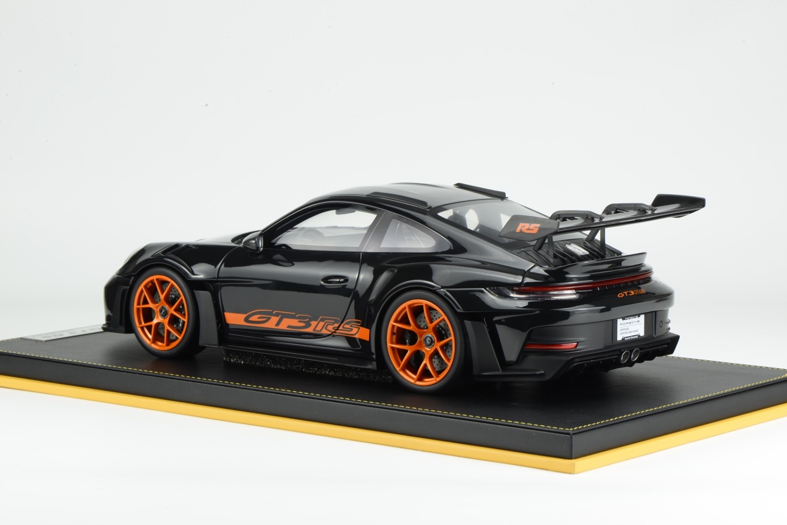 1/12 scale IVY model of Porsche 911 GT3 RS Weissach 2022 Black / Red 15 Pcs